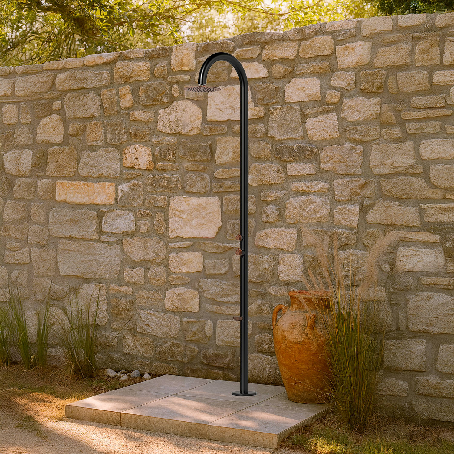 DOCCIA-PALAU-DUO-NERA-OROROSA-4 - SINED | Douches de piscine | Chaises longues de jardin | Cheminées électriques | Radiateurs infrarouges